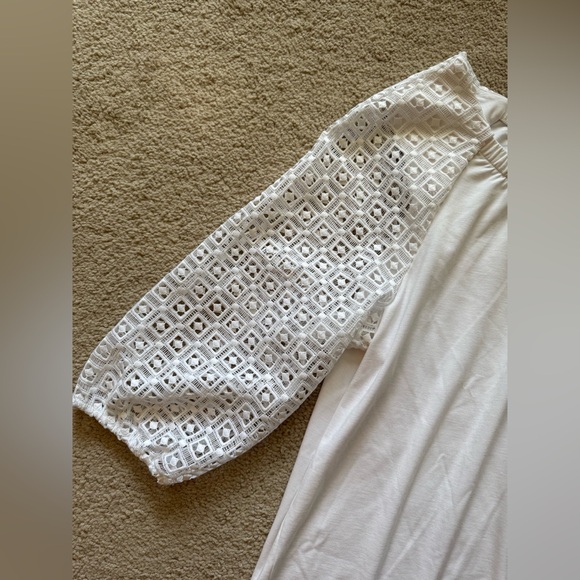 Talbots White Blouse with Mesh Embroidered
Sleeves - Picture 5 of 7